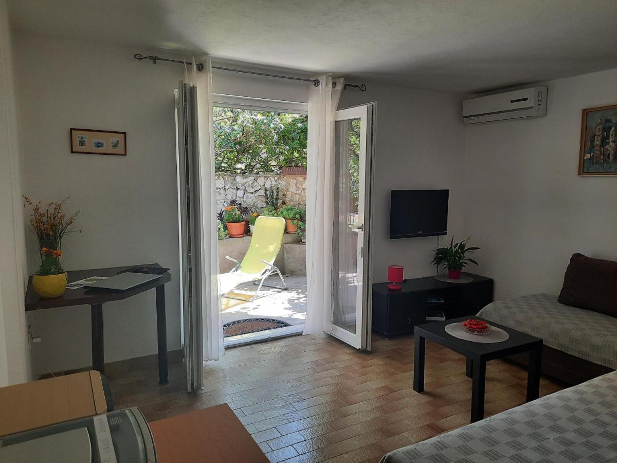 Apartment Ema Traù Esterno foto